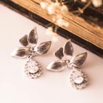 Pendientes de Flor y Brillantes