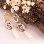 Pendientes Lirio | PNLIRI | Pendientes, para Novias, blancos, de flores, lilas, largos