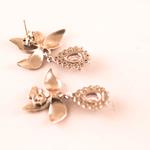 Pendientes de Flor y Brillantes