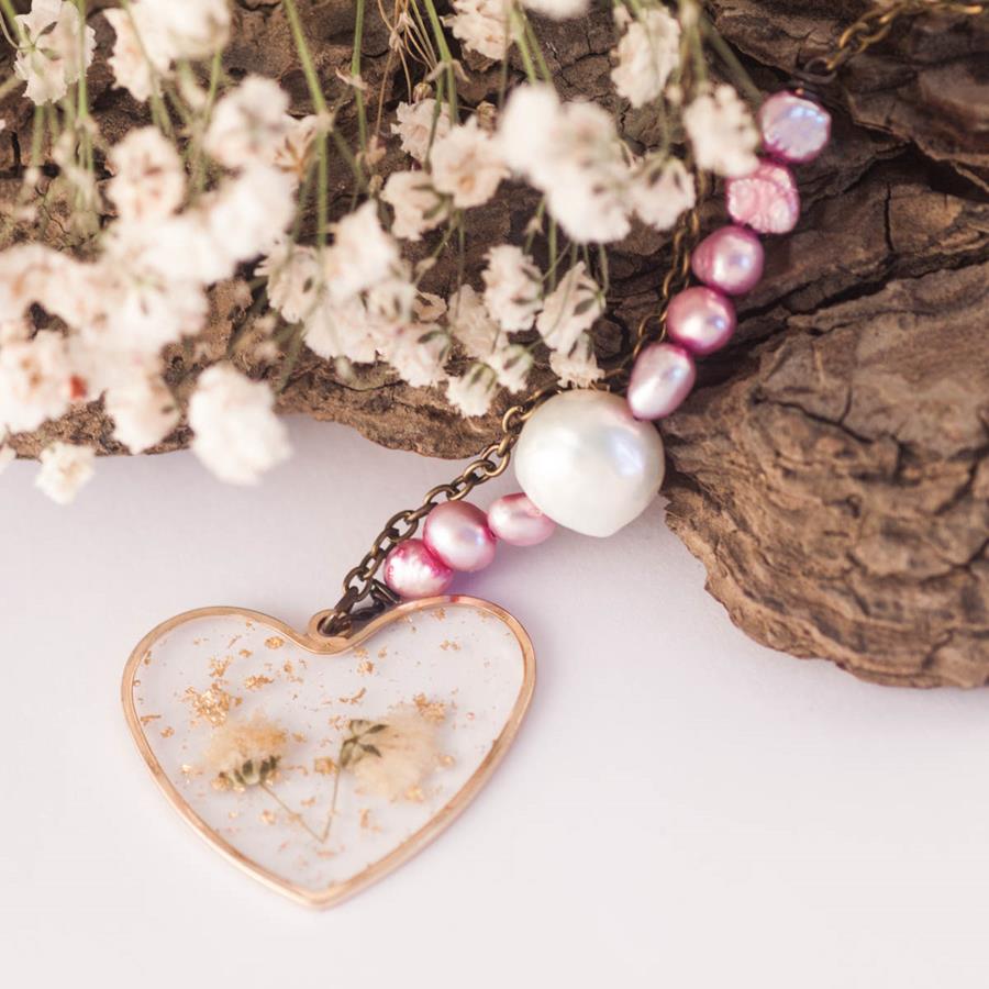 Collar Corazón Flor Blanca | COCOFL | Collar, Collares, Corazón, de Flores, Rosa, Perlas