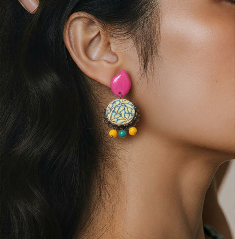 Pendientes Macarena | PTMACA | Pendientes, geométricos, fucsia, azules