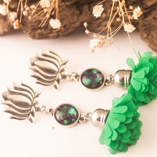 Pendientes Amazonas | PNAMAZ | Pendientes Largos, Verdes, Flores, Borlas, Sevilla