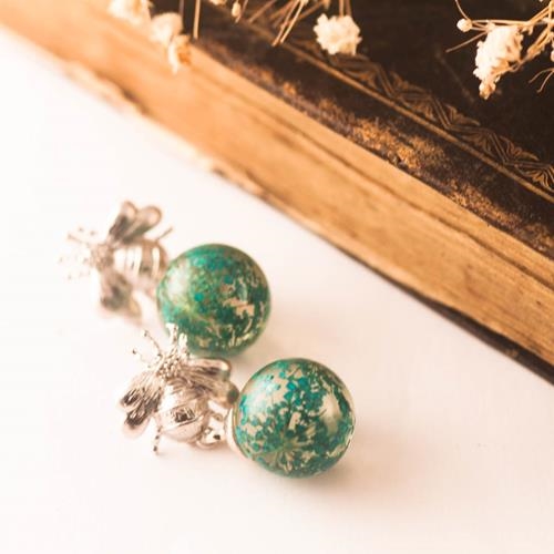 Pendientes Abeja y Flor Azul | PNABFLA | Pendientes, de Plata, de Flores, Azules