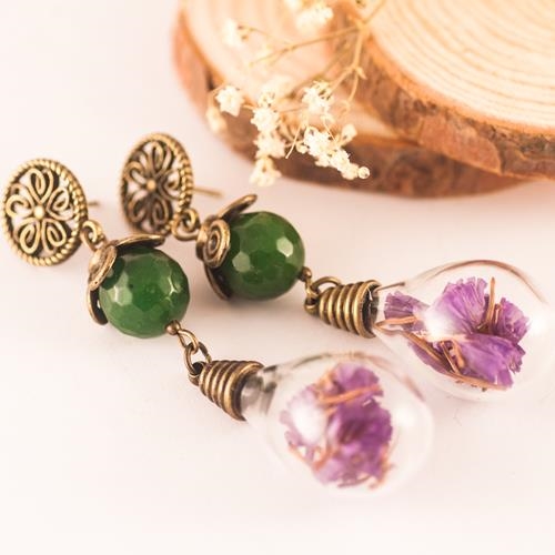 Pendientes Calcedonia y Flores Secas | PNCAFL | Pendientes, Pendientes Largos, Pendientes de Flores, Pendientes Calcedonias, Pendientes de Piedras, Morados, Lilas, Flores