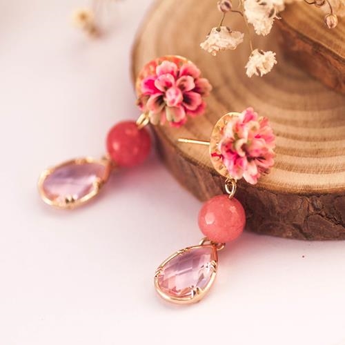 Pendientes Pink Lover | PNPILO | Pendientes, rosas, de rosa, Calcedonia, largos, flores