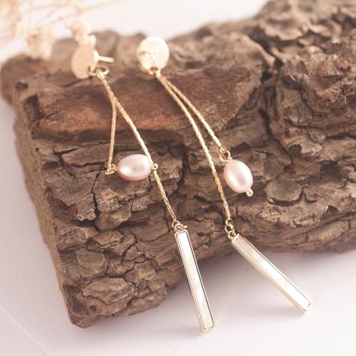 Pendientes Blancanieves | PNBLAN | Pendientes, muy Largos, de Oro, de fiesta, blancos, de nacar, novias