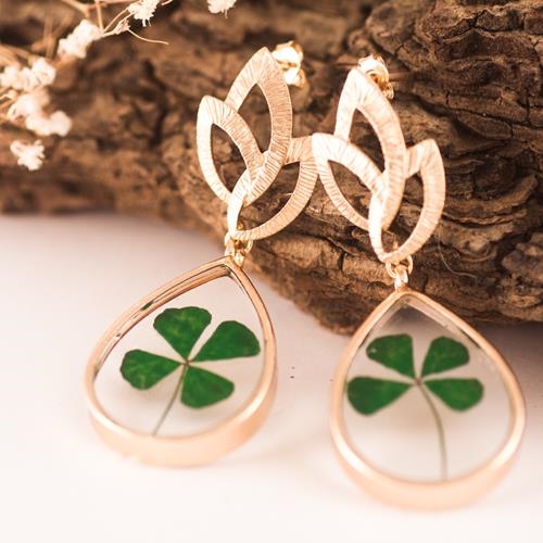 Pendientes Trebol | PNTRBO | pendientes, de, verdes, treboles, trebol, oro, largos